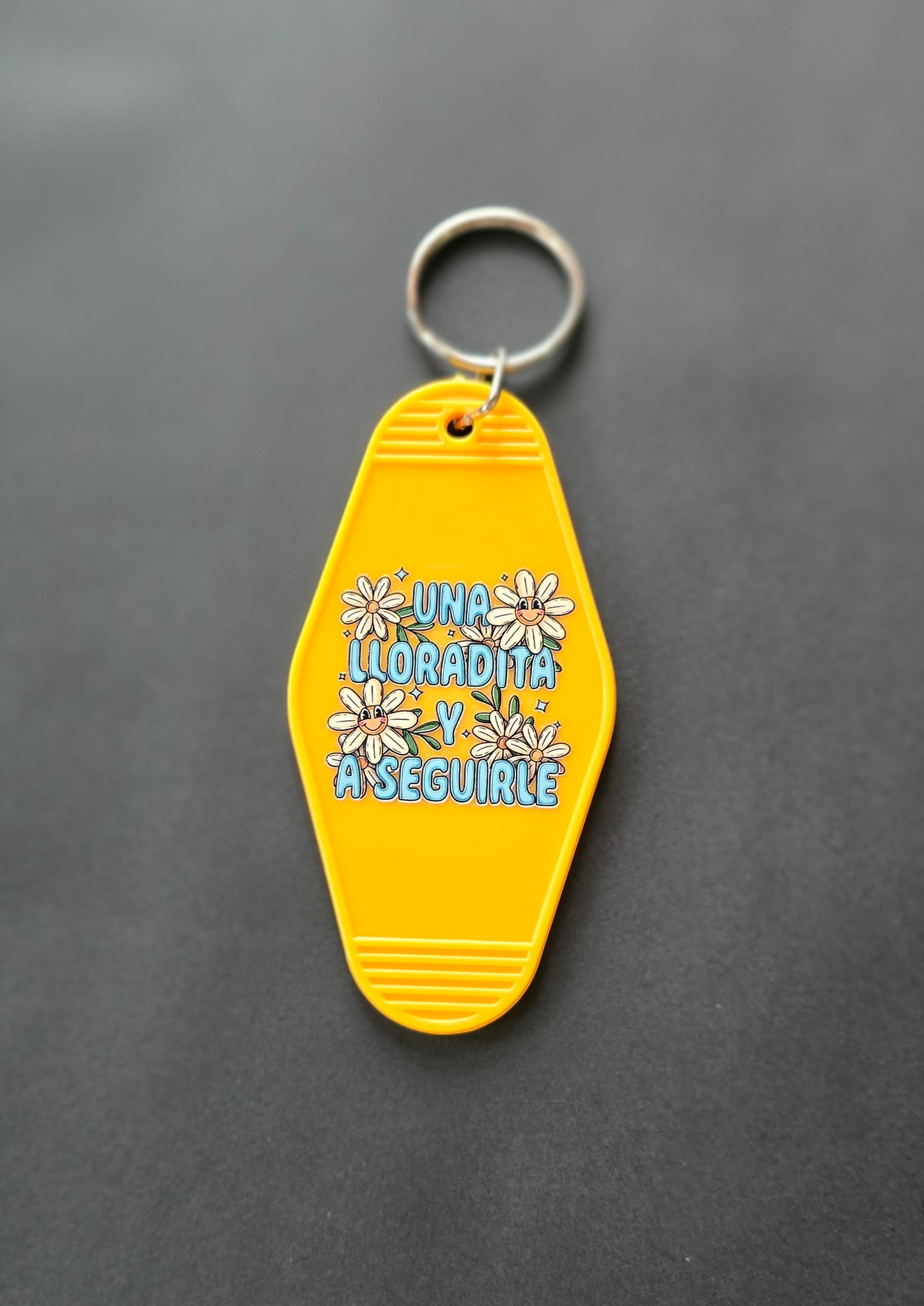Una lloradita Keychain