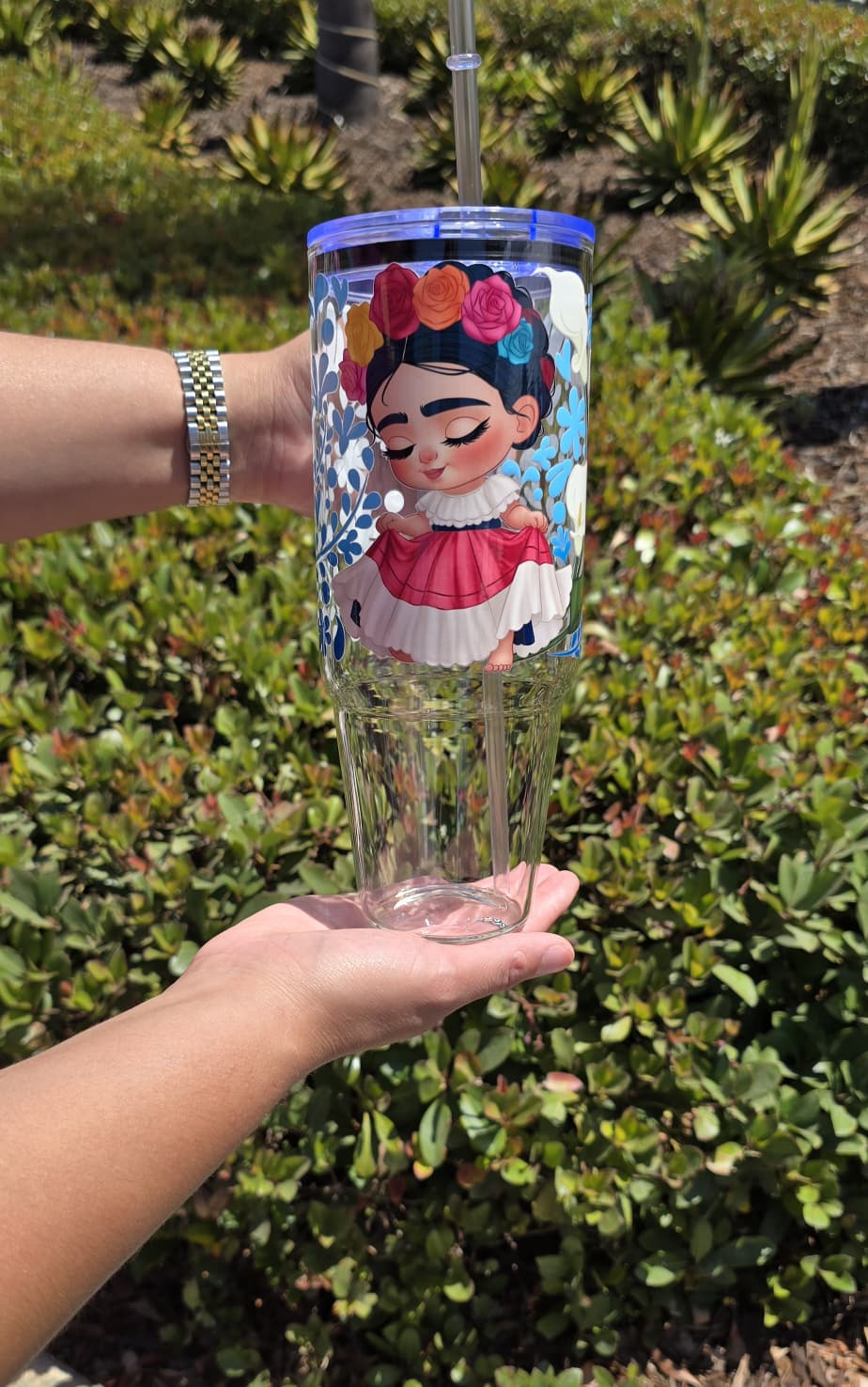 Kahlo tumbler with handle