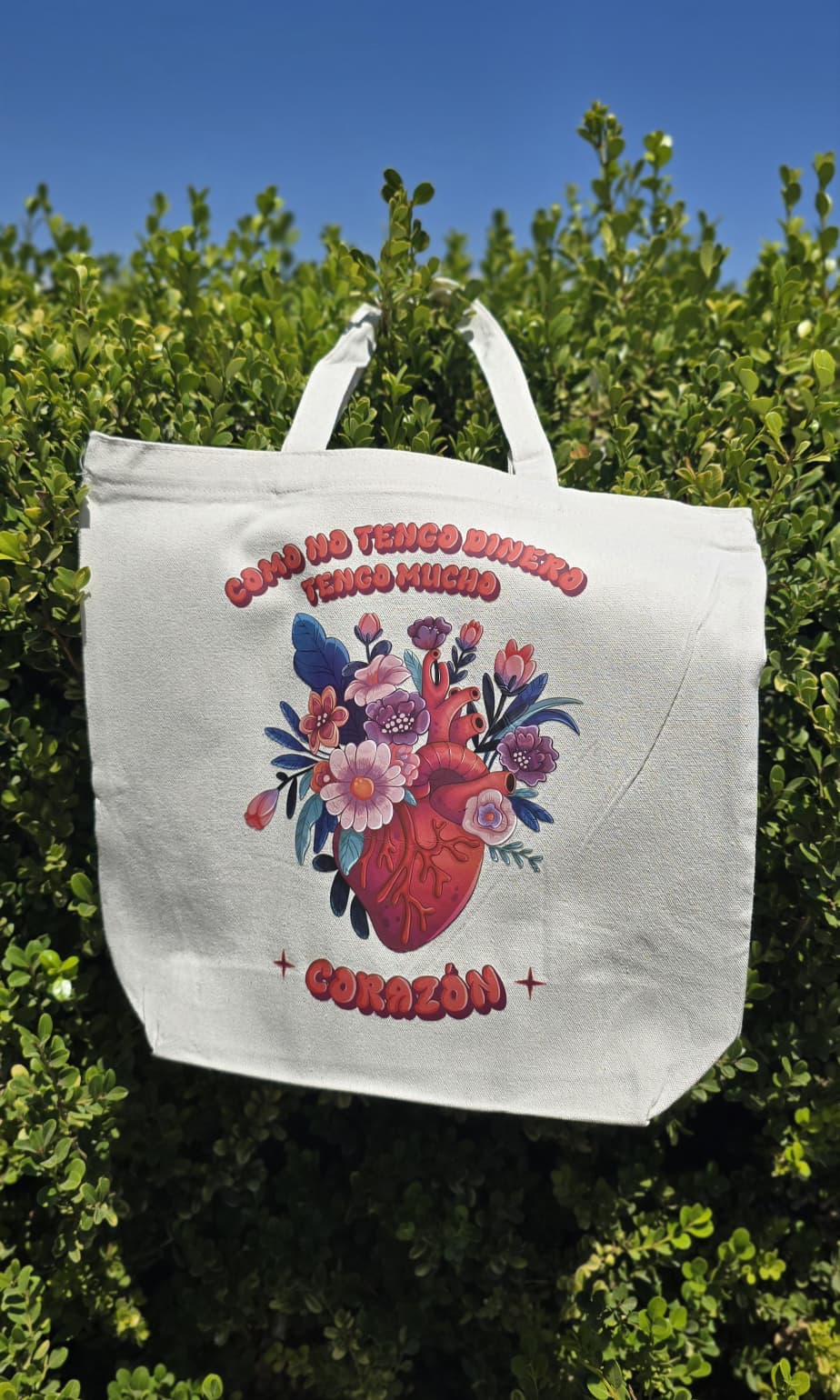 Corazon Tote bag